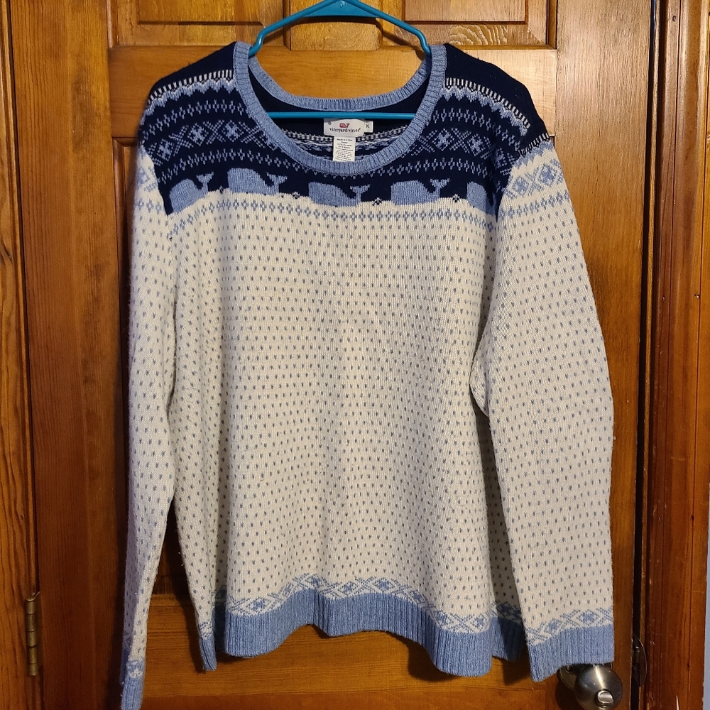 Vineyard Vines womens sweater